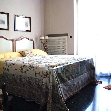 Bed And Breakfast Flowers 热那亚 外观 照片